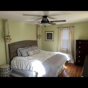 King sized coverlet, shams, boudoir pillows